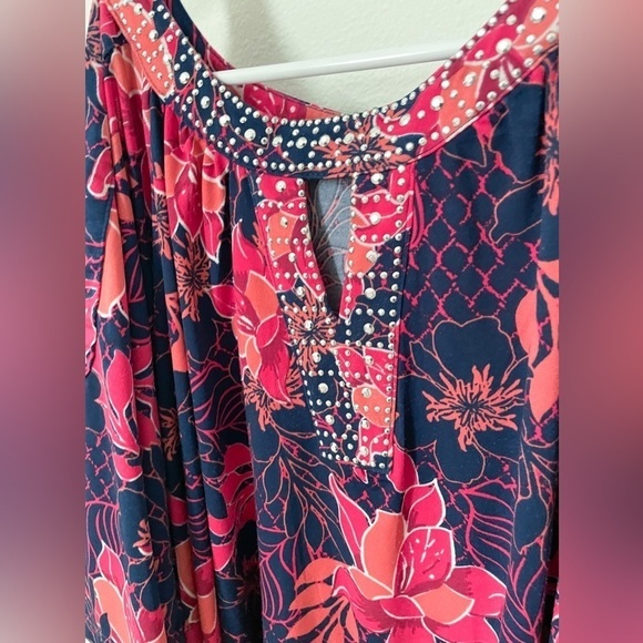 Ava & Grace | Women’s Pink Floral Rhinestone Cold Shoulder Blouse - Picture 2 of 4